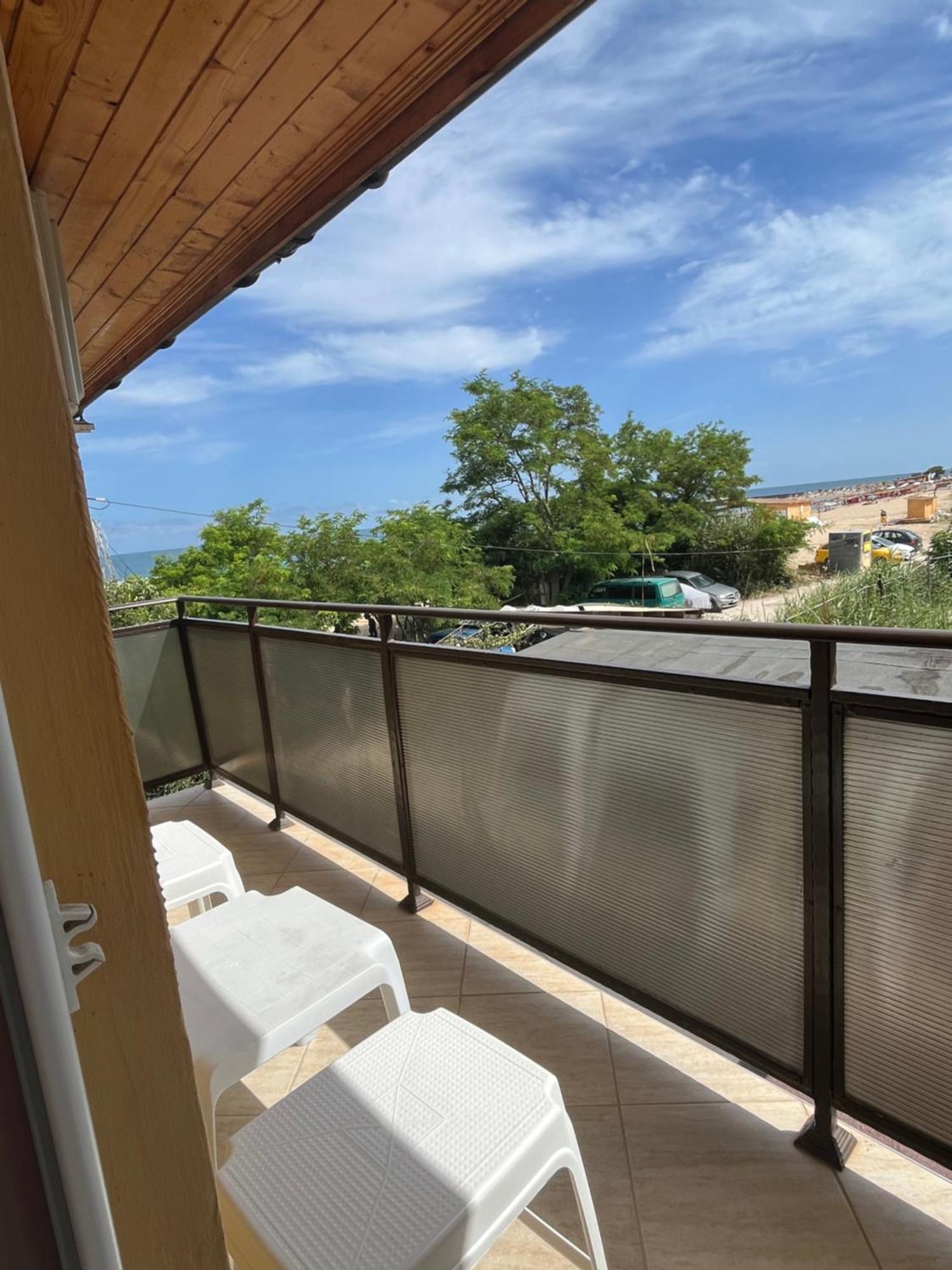 Family Hotel Globus Golden Sands Exterior foto